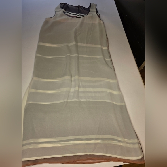 Sleeveless Lined Silk Lafayette Dress - Picture 9 of 10